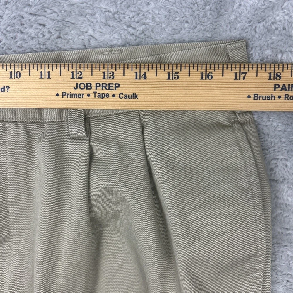 Izod American Chino Double Pleated Cuffed Men's Khakis Size 34x29 Classic Fit